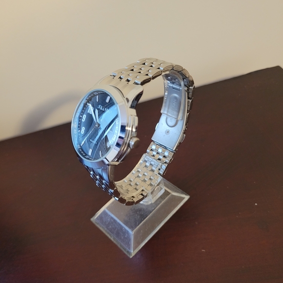 New Men's Black Quartz Skone watch - Picture 3 of 3